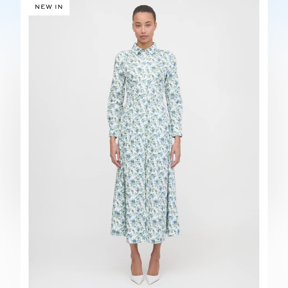 Hill House Home The Alandra Dress in English Daisy Blue White
Size Large - Picture 7 of 9